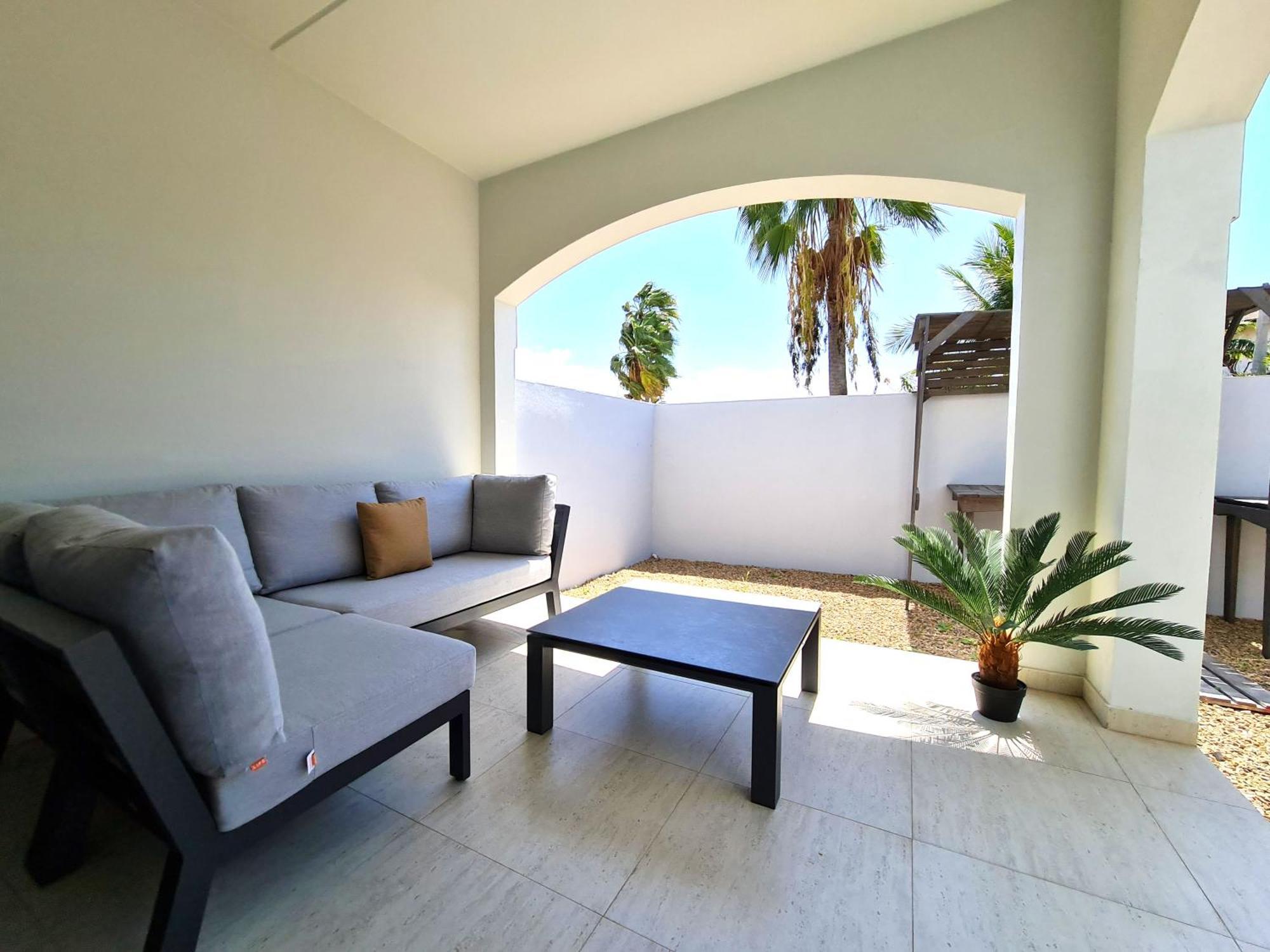 Tuscany Residence Aruba Palm Beach Exteriör bild